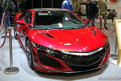 Roter Honda NSX NC1 von vorne an der Auto Zürich