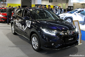 Schwarzer Honda HR-V Facelift an der Auto Zürich