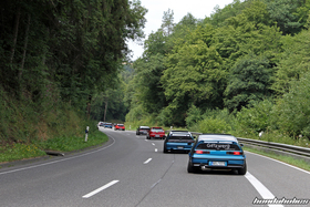 Konvoi auf der Ausfahrt am EE-Meeting