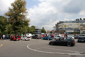 Zwischenstopp an der Ausfahrt des EE-Meeting