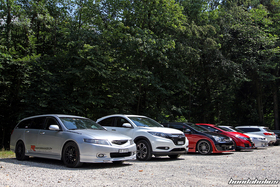 Honda Accord HR-V und Civic stehen nebeneinander