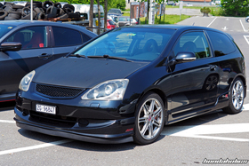 Seitenansicht eines schwarzen Honda Civic Type R EP Facelift