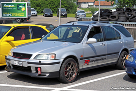 Silberner Honda Civic Aerodeck VTi MC2