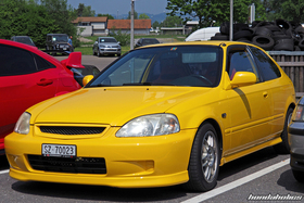 Sunlight Yellow Honda Civic VTi Hatchback EK4