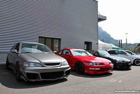 Grauer Honda Accord Type R CH1 und roter Prelude BB1