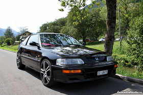 Schwarzer Honda CRX EE8 am Japanertreffen